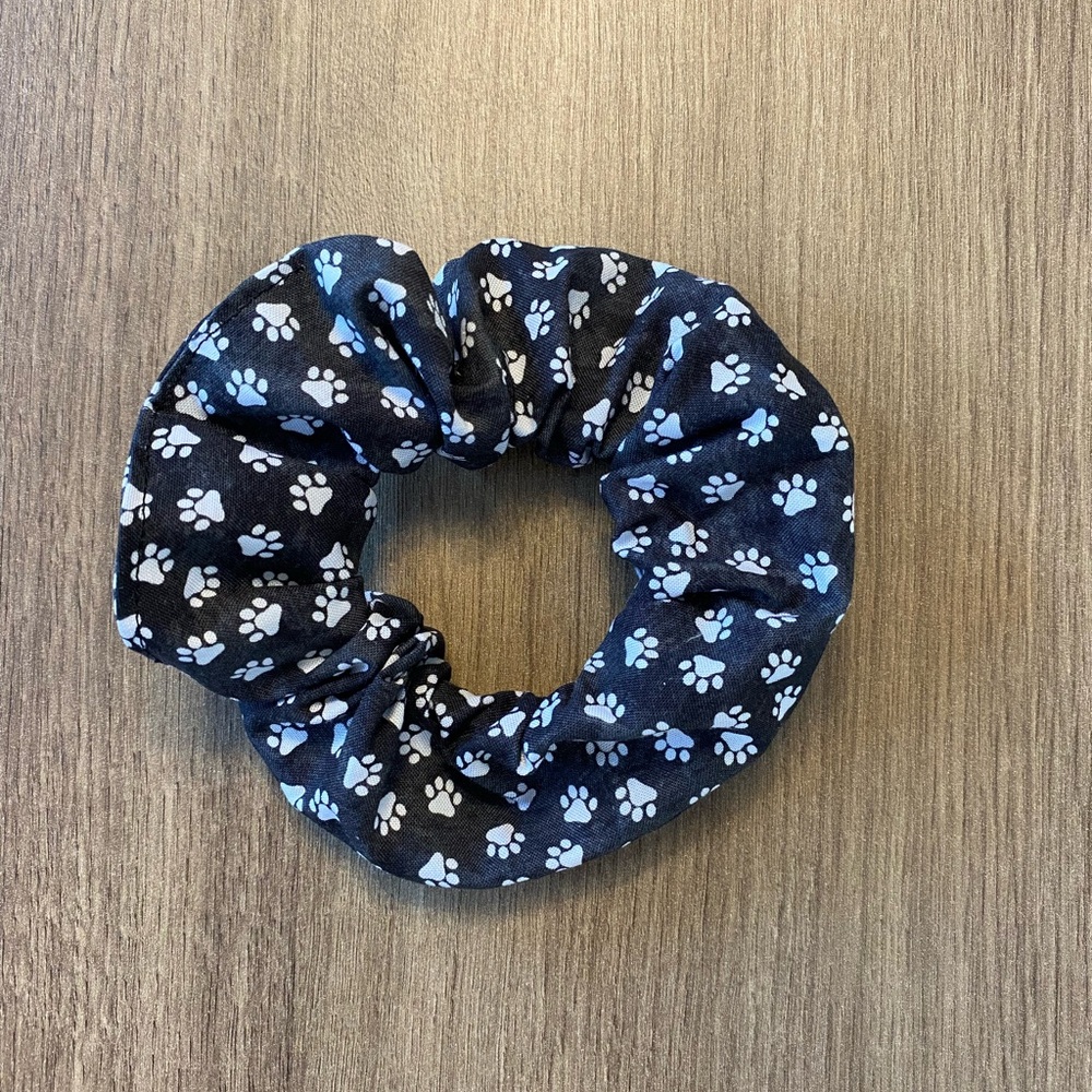 Fashion Animal Paw Print Handmade Scrunchie, Black/White, Size Small.